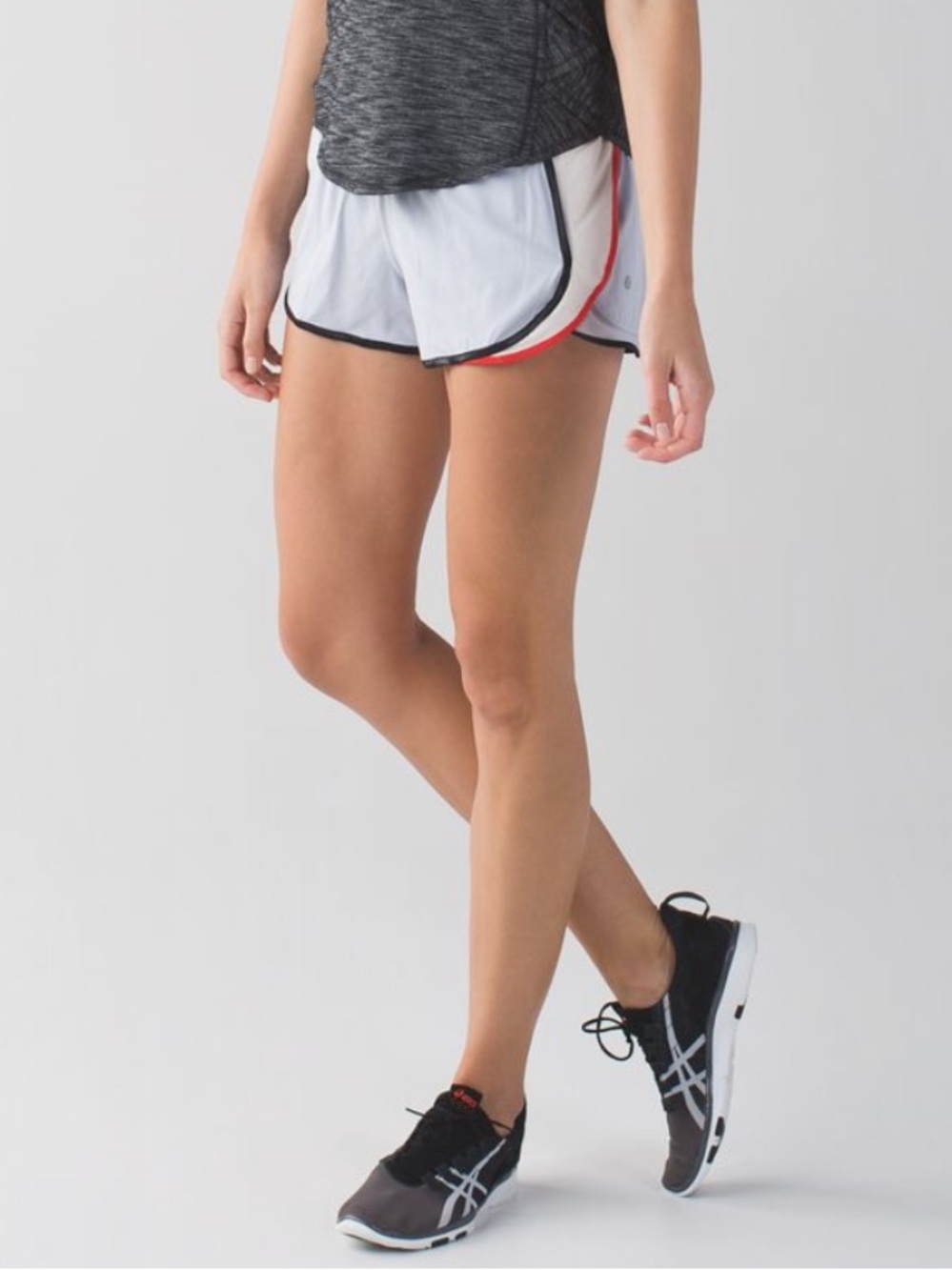 New Lululemon Super Squad Short - 
Silver Fox / Angel Wing / Black - NWT Running